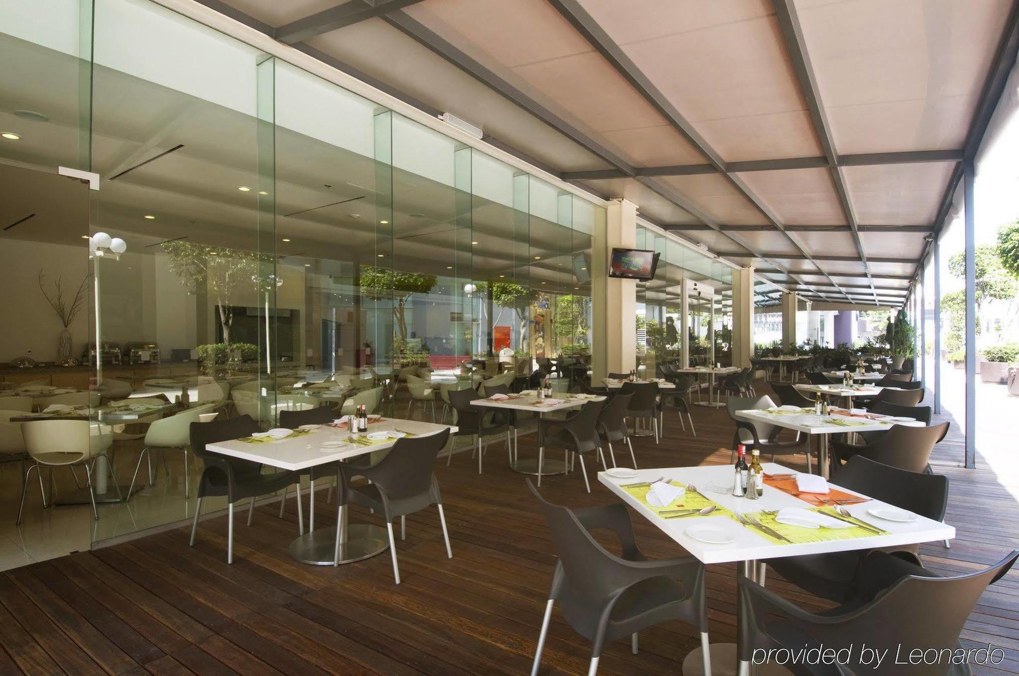 Fiesta Inn Insurgentes Sur Mexico City Restoran gambar